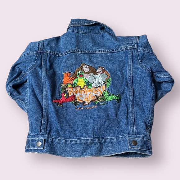 Kids Rainforest Cafe Las Vegas Denim Jacket Animal Embroidery On Back Size XS - Picture 2 of 9